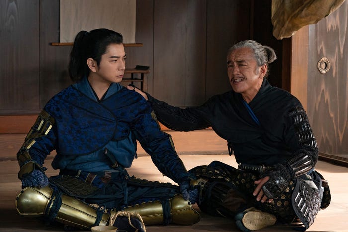 松本潤、寺島進 (C)NHK