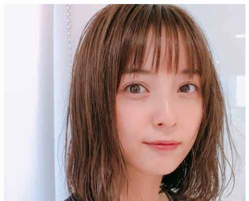 佐々木希、出産控え髪バッサリ デビュー後初“ボブヘア”にイメチェン