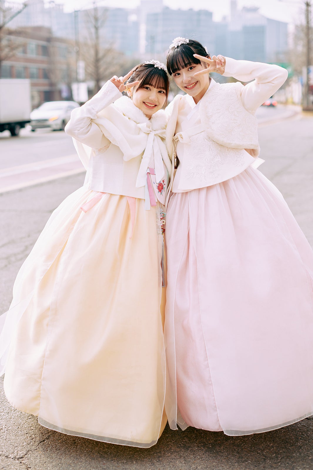 かりん、永井愛実「花束とオオカミちゃんには騙されない」第4話（C）AbemaTV, Inc.