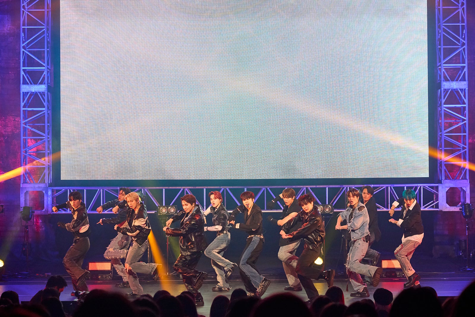 JO1『TROPICAL NIGHT』発売記念ショーケースイベントより（C）LAPONE Entertainment