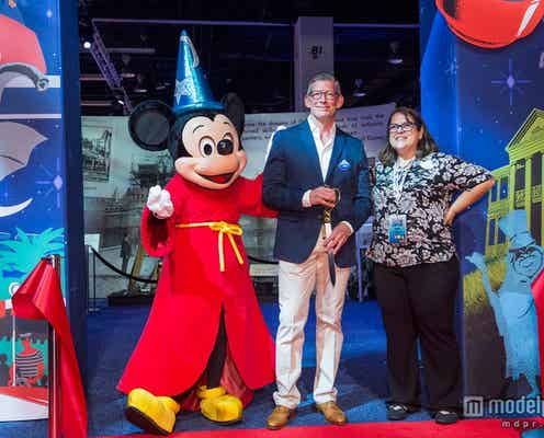 ディズニーファンの祭典「D23」ミッキー参加のレセプションパーティー開催 ジョン・ラセターもサプライズ登場<モデルプレス現地取材>
