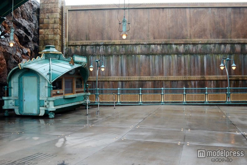 普段大人気の餃子ドックも無人の様子／「ディズニーウォーク2014」