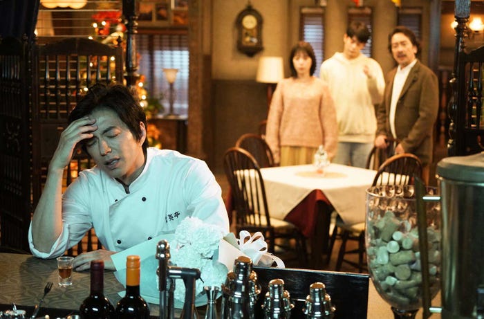 大沢たかお「ONE DAY~聖夜のから騒ぎ~」より(C)フジテレビ