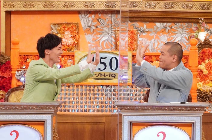 川島如恵留、トシ (C)フジテレビ