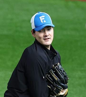 日本ハム・有原 海外FA権取得「たくさんの方々に支えられて、ここまで野球ができている」