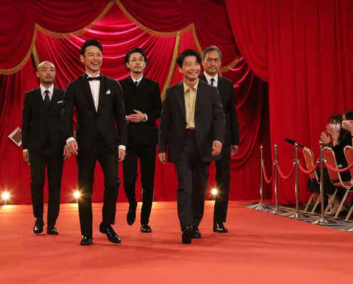 妻夫木聡&成田凌、ヒゲ姿でワイルドに 星野源らとスーツ姿でレッドカーペット登場<第44回日本アカデミー賞>
