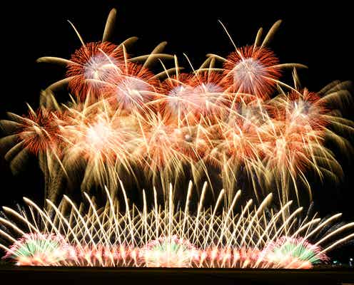 花火と歌舞伎が初共演「東京花火大祭」ビーチや船上の特別鑑賞エリアが登場