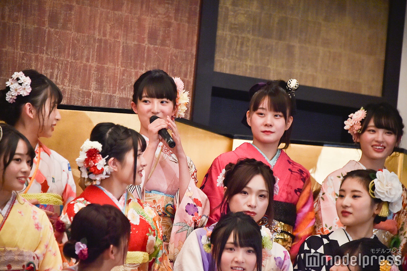 緊張する藤本冬香／AKB48グループ成人式記念撮影会 （C）モデルプレス