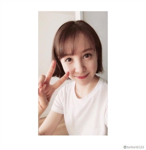 トリンドル玲奈 メイクのポイントを解説 ファンからの リクエスト に対応 モデルプレス トリンドル玲奈 メイクのポイントを解説 ファンからの リクエスト に対応 モデルプレス