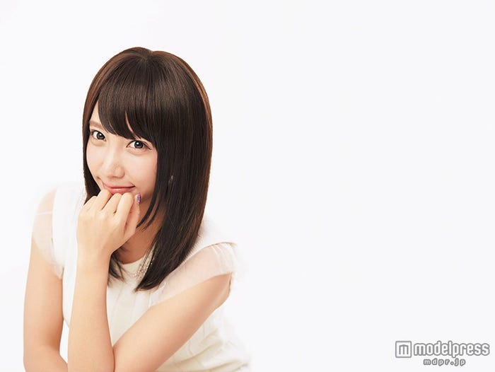 有村架純風ものまねメイク/(C)ざわちん/『ヘアと眉を完コピすれば8割似せられる。ざわちん流 魔法のなりきり ヘアスタイルBOOK』講談社