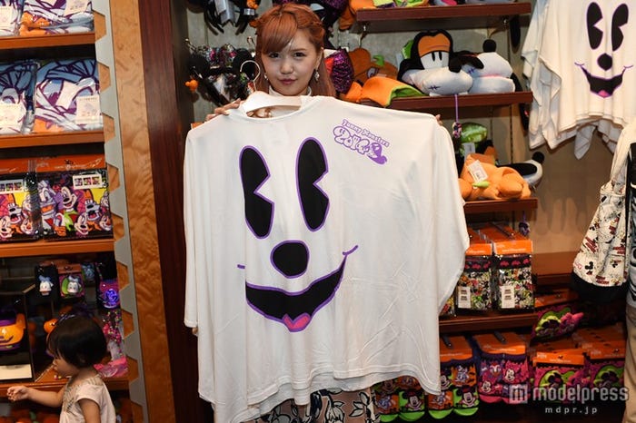 ポンチョ¥3900(キッズフリー¥3300もあり) /モデル:河西里音