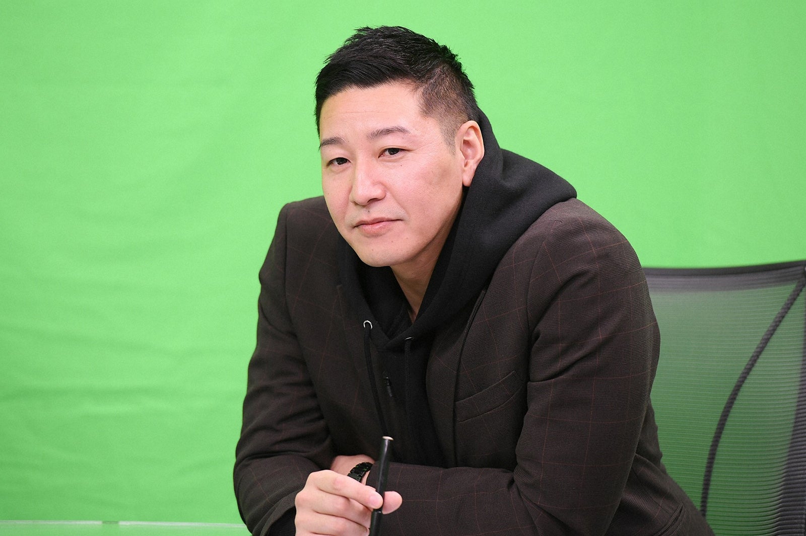 長田庄平（チョコレートプラネット）／「日本沈没ー希望のひとー」第1話より（C）TBS