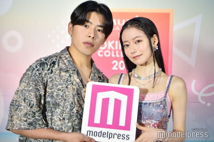 なこなこカップル(C)モデルプレス