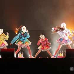 ももいろクローバーZ<「SUMMER SONIC東京」のリハーサル時>/Courtesy of SUMMER SONIC 2012 photo by Hajime Kamiiisaka