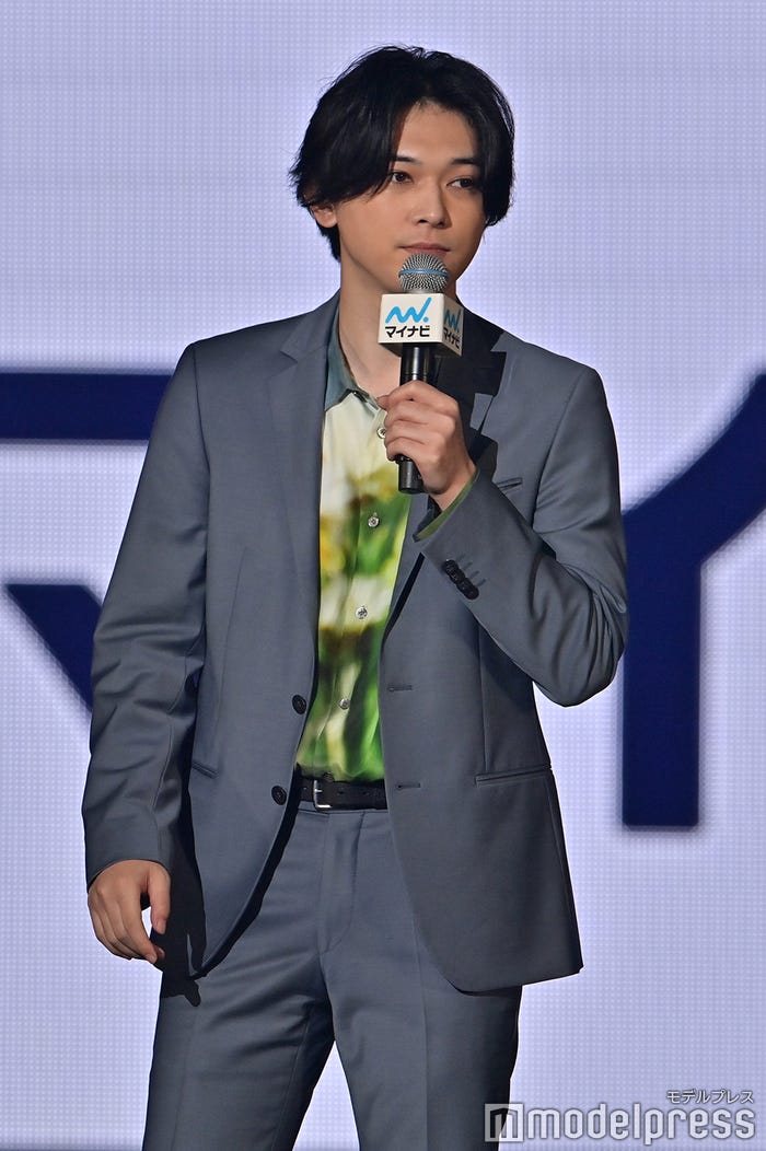 吉沢亮(C)モデルプレス