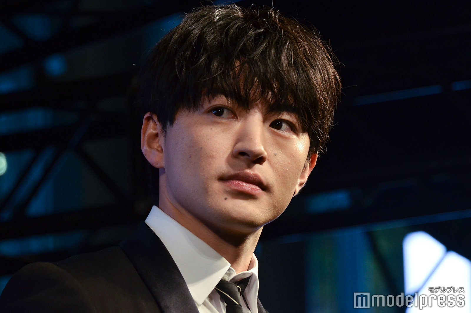 佐野玲於（C）モデルプレス