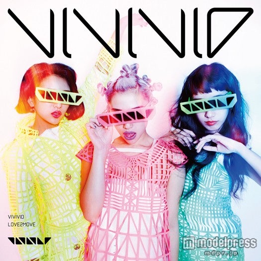 人気モデル3人のユニット発足、新進気鋭クリエイターとコラボで世界デビュー