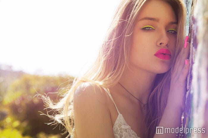 女性からキッカケを作ってみるのもおすすめ(Photo-by-konstandinos/Fotolia)