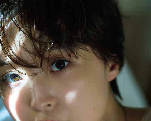 渡邊渚、水着姿で素肌輝く「週プレ」表紙登場