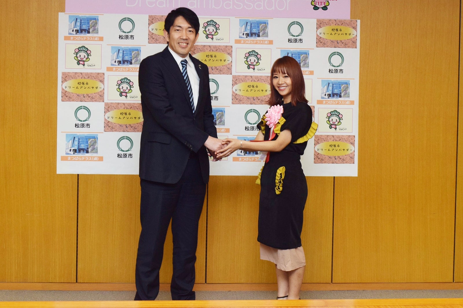 松原市ドリームアンバサダー就任式の様子（写真提供：所属事務所）