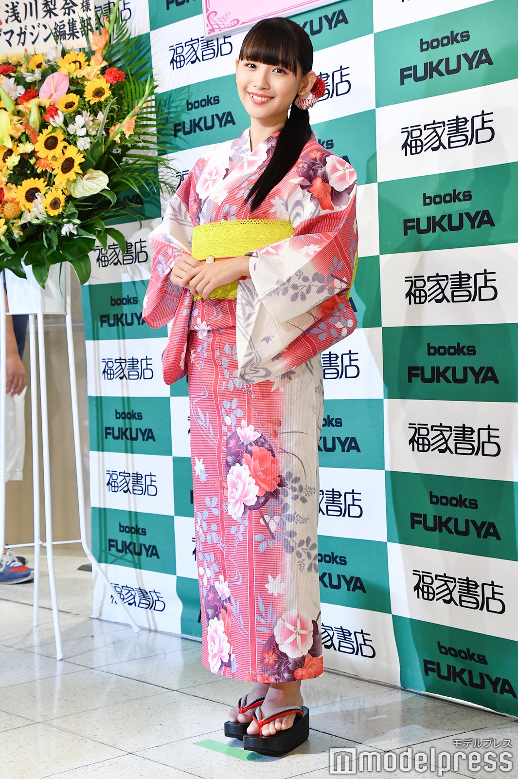 浅川梨奈（C）モデルプレス