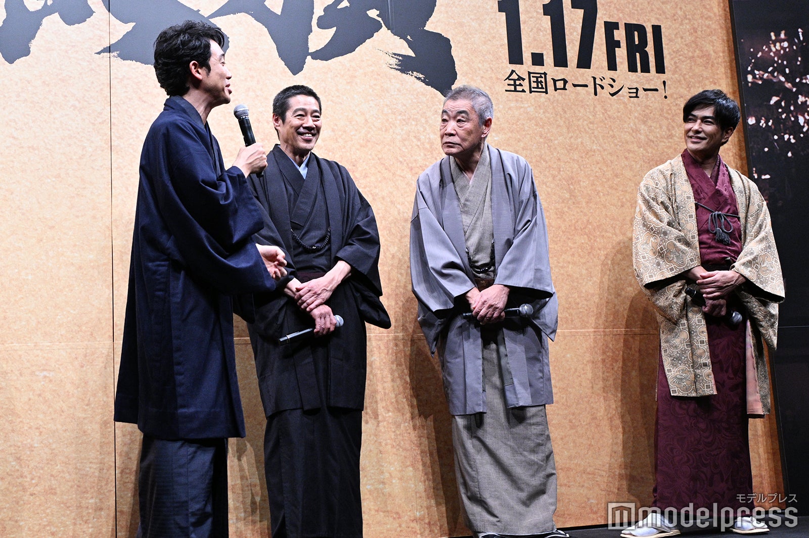 柄本明がひとつも笑わないので気になってしょうがない大泉洋（C）モデルプレス