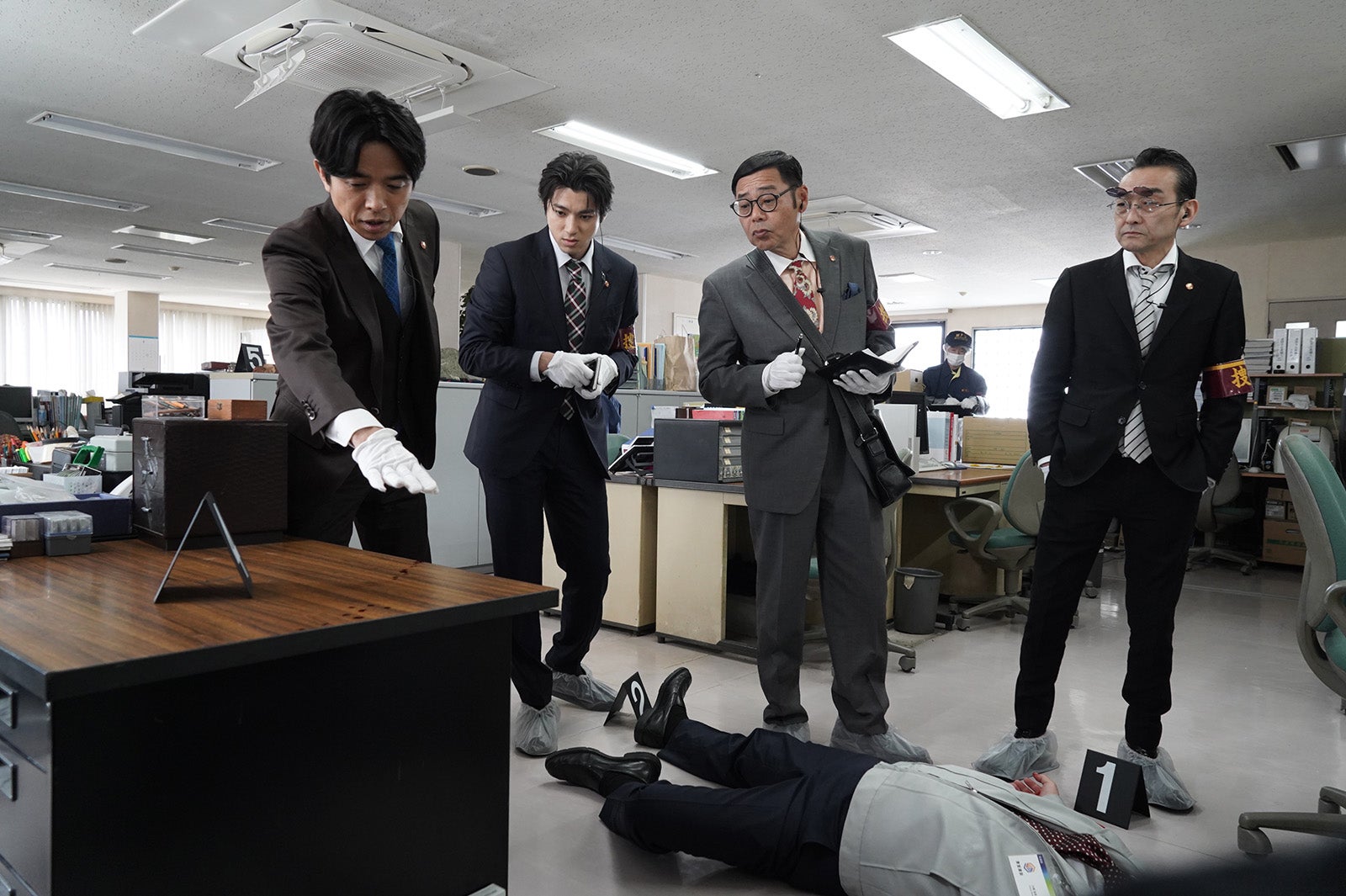 【特捜9 season7 第6話】特捜班メンバー青柳＆矢沢、捜査中監禁される