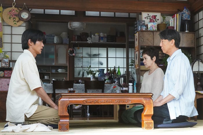 目黒蓮、大竹しのぶ、利重剛「海のはじまり」第10話より(C)フジテレビ