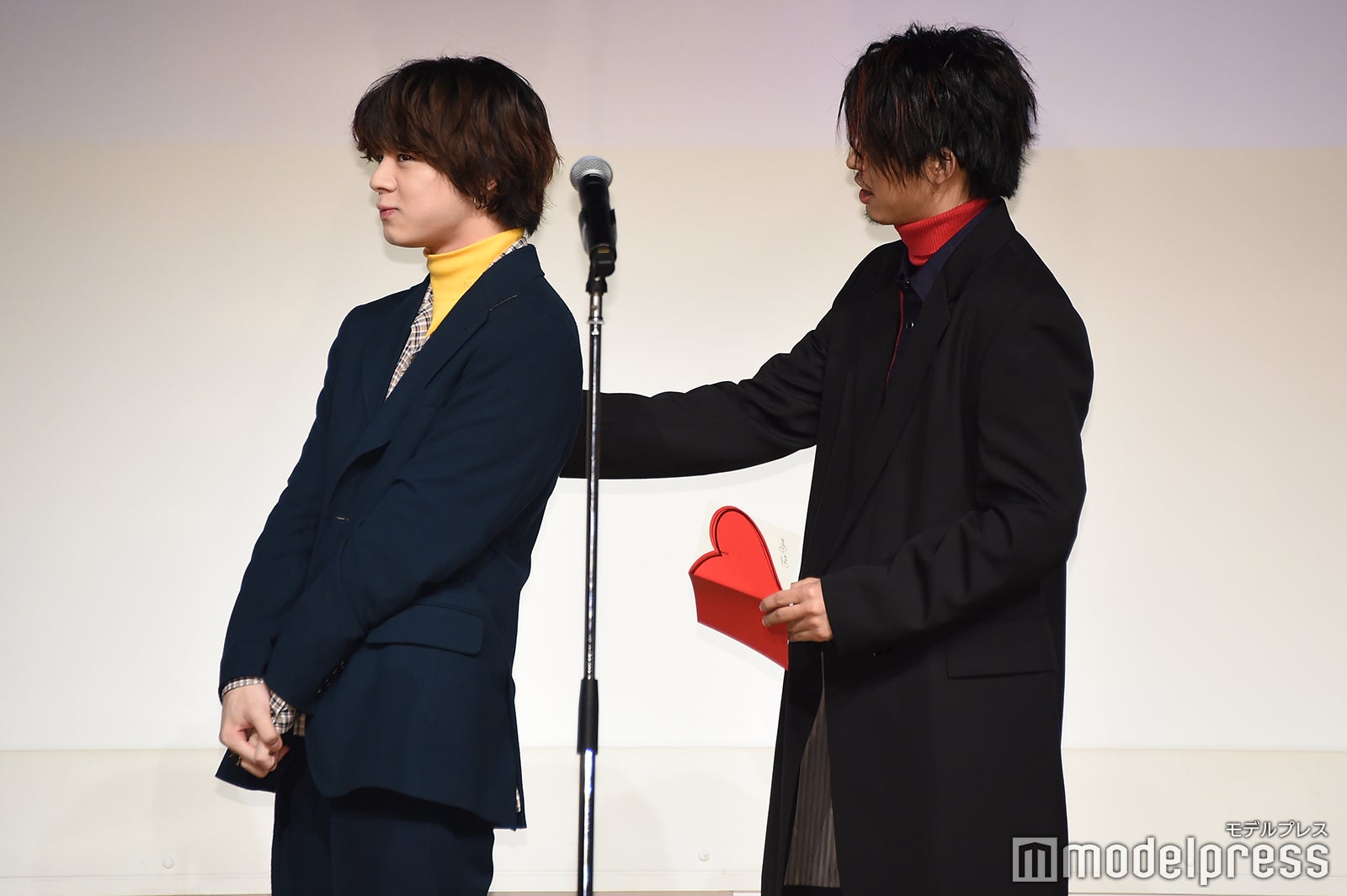 宇佐卓真、鈴木勝大 （C）モデルプレス