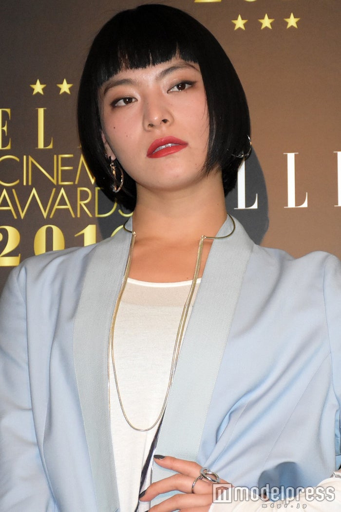 ダンサー菅原小春 三浦春馬との交際質問飛ぶ モデルプレス ダンサー菅原小春 三浦春馬との交際質問飛ぶ モデルプレス