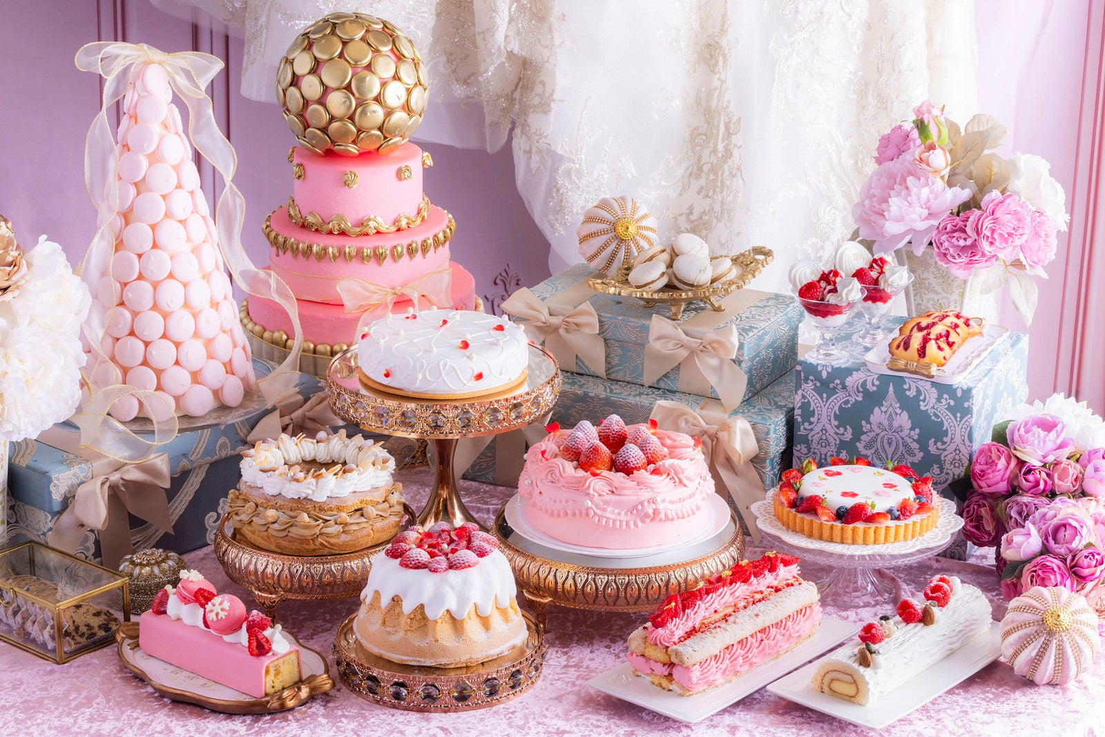 マリー・アントワネットの優雅で甘い世界に浸る、ヒルトン広島の冬スイーツビュッフェ