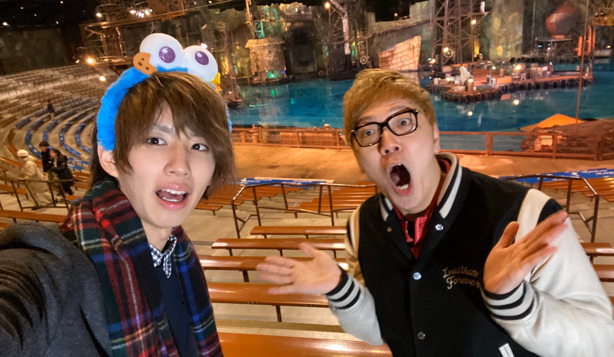 はじめしゃちょー＆HIKAKIN、USJに出没 満喫2ショットに反響「会いたかった」