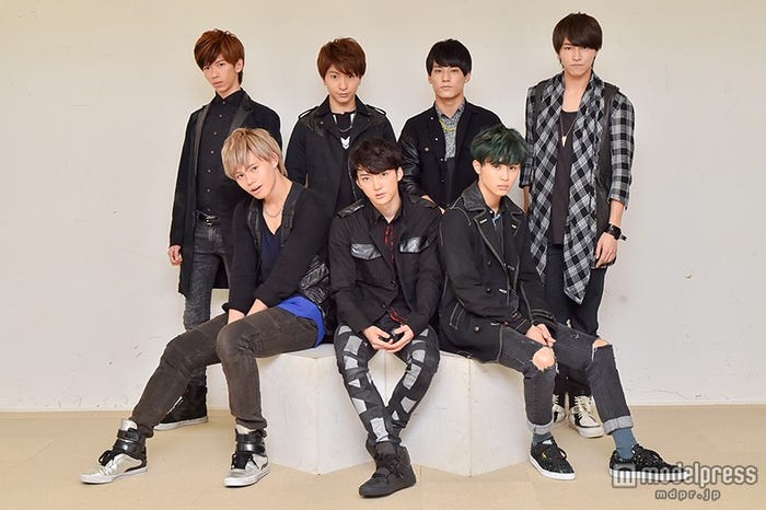 超特急 人の握手会から2万5千人動員ライブまでの軌跡 辛酸を嘗めた下積み時代 モデルプレスインタビュー モデルプレス 超特急 人の握手会から2万5千人動員ライブまでの軌跡 辛酸を嘗めた下積み時代 モデルプレスインタビュー モデルプレス