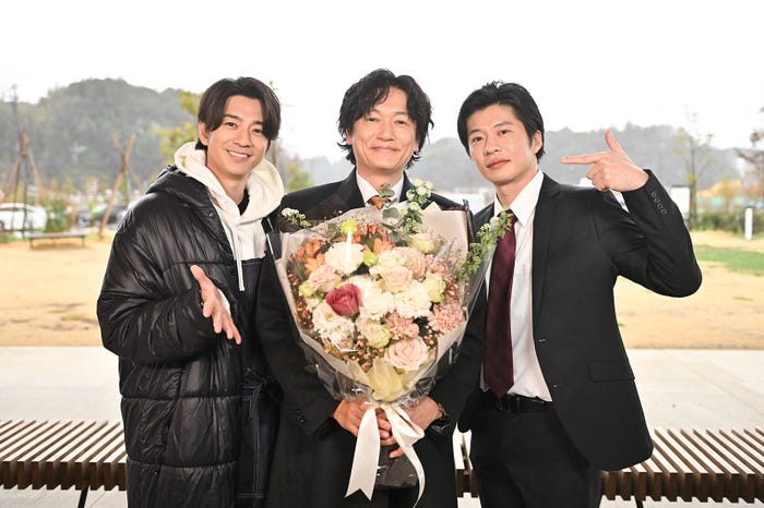 三浦翔平、井浦新、田中圭(C)テレビ朝日