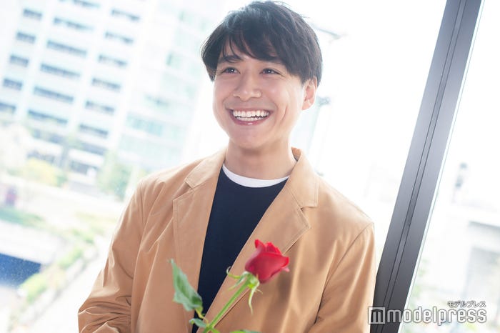 6代目バチェラーの久次米一輝(C)モデルプレス