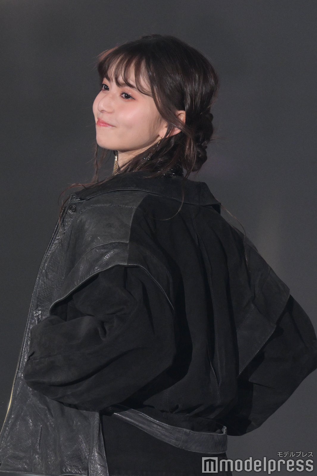 （C）モデルプレス