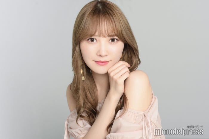 加藤史帆(日向坂46)(C)モデルプレス