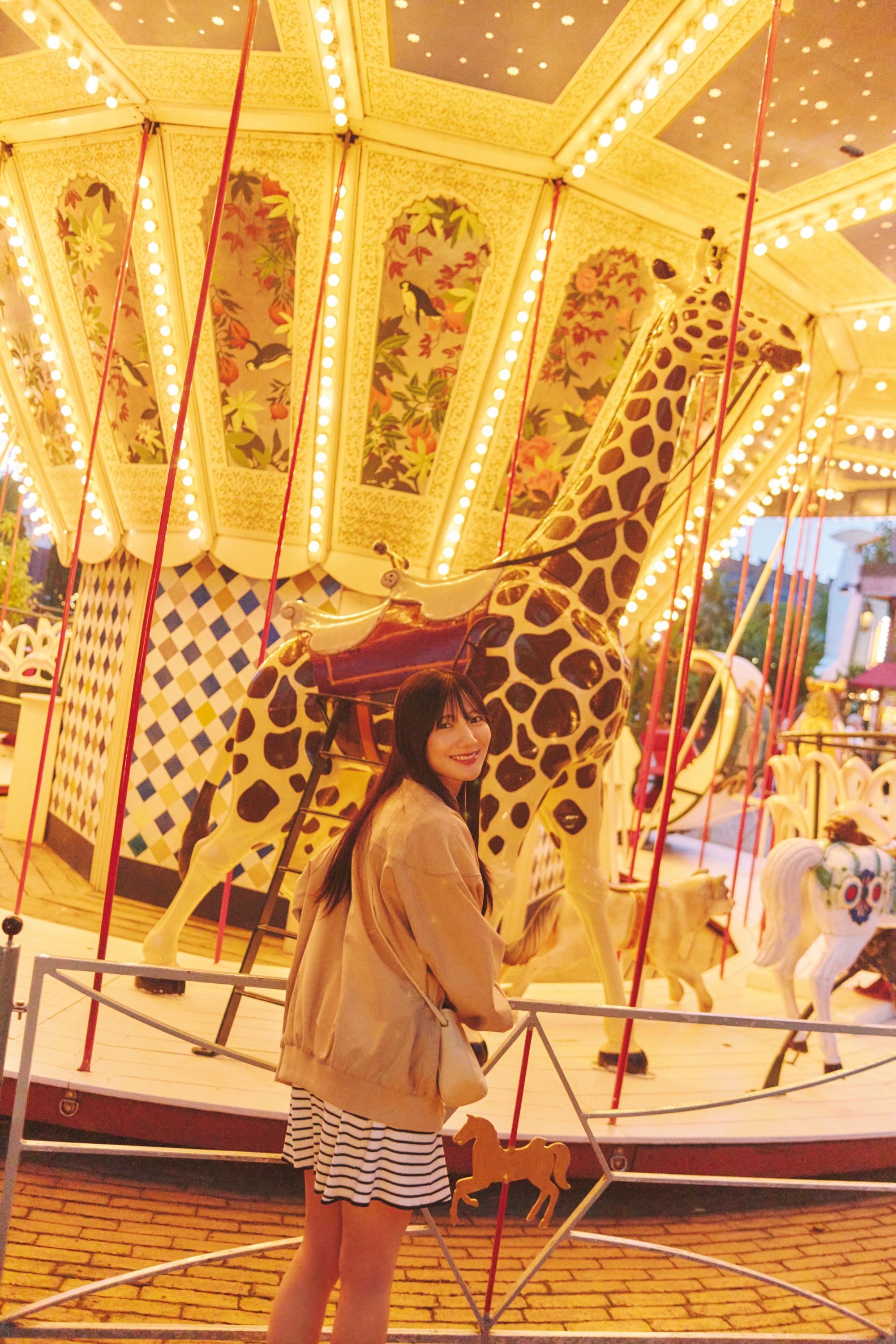 カワウソ ぬいぐるみ 河田陽菜 日向坂46 日向坂46河田陽菜、ラッコのぬいぐるみを抱きしめる | JOYSOUND