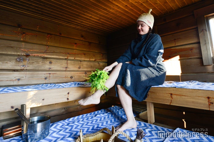 フィンランド式“ヴィヒタ”を楽しんで （C）ビューティーガール