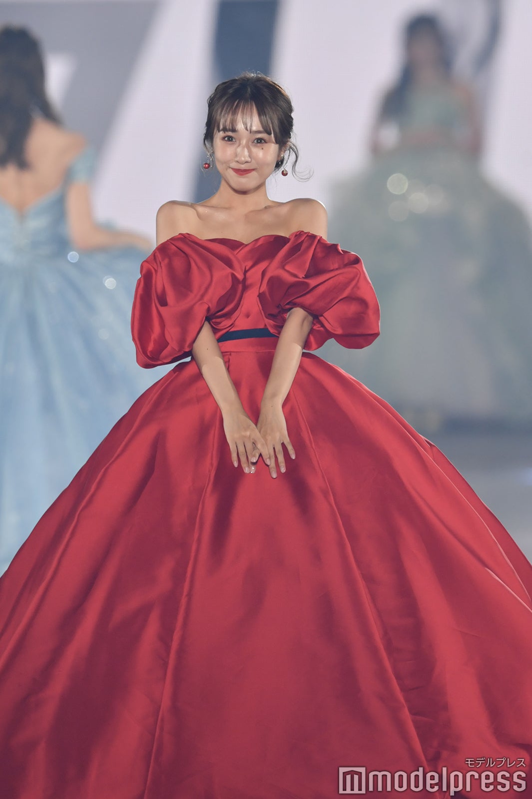 （C）モデルプレス