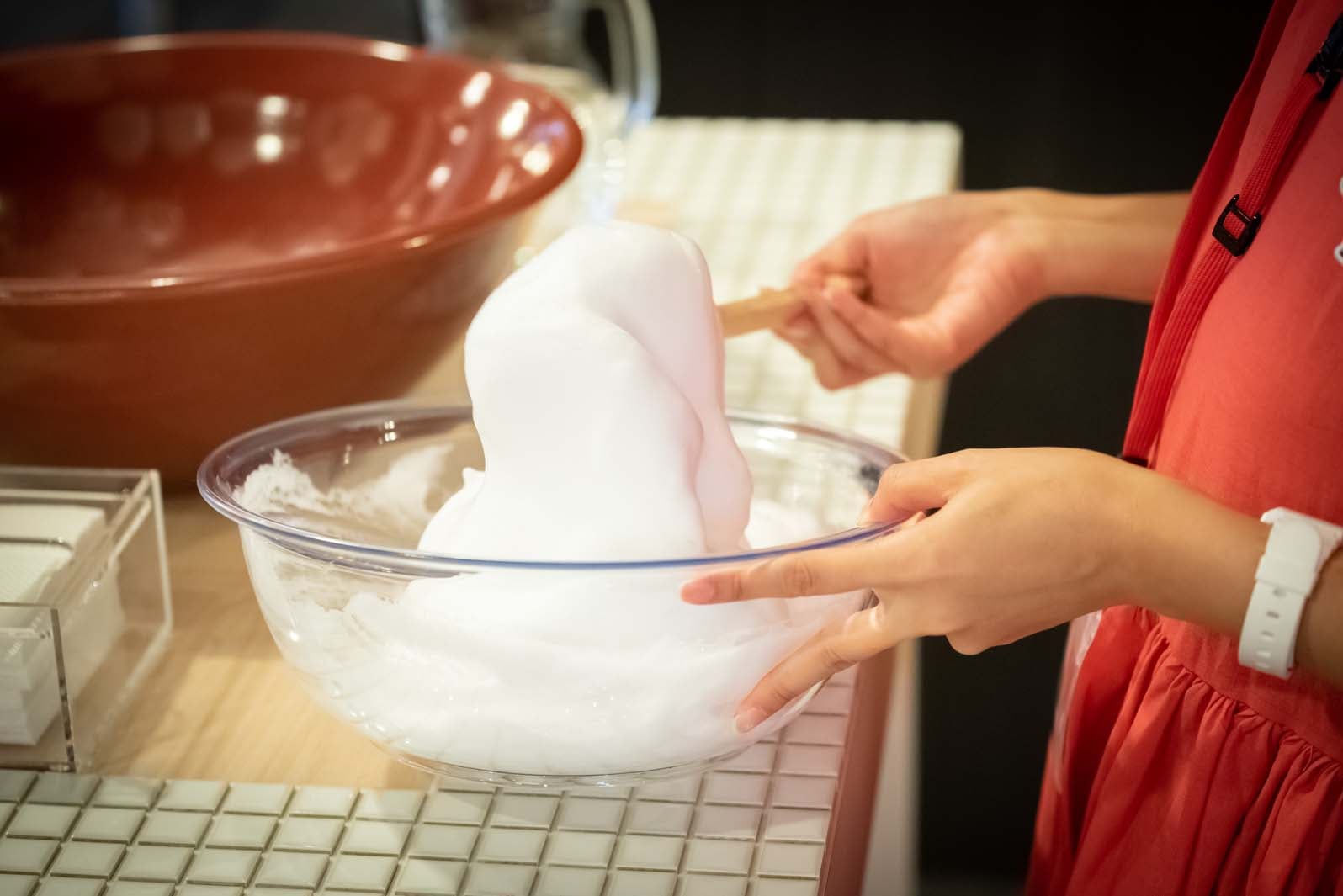 もっちり泡を肌で体感