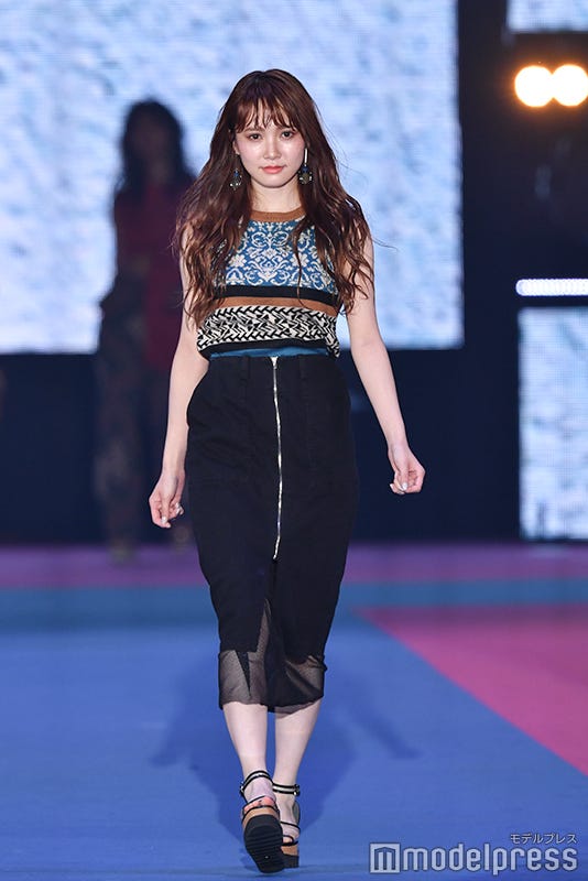 加藤史帆(C)モデルプレス