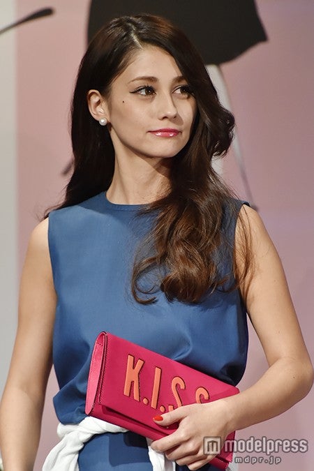 ダレノガレ明美