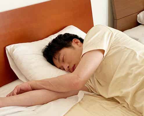 「じぞ恋」田中圭&鈴木楽、休憩中の睡眠ショットが話題「愛おしすぎる親子」「ほっこり」