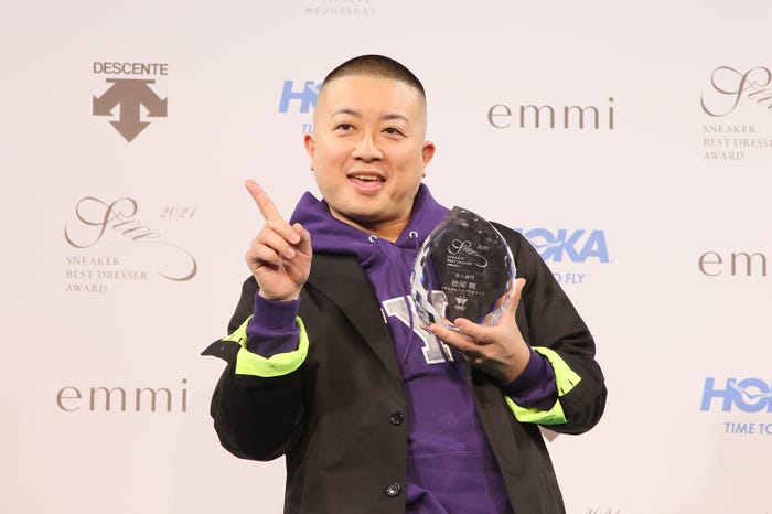 松尾駿/「スニーカーベストドレッサー賞 2021」より