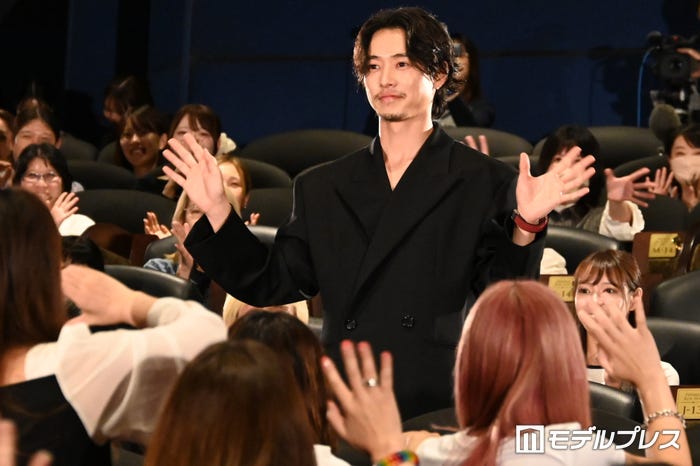 山崎賢人(C)モデルプレス