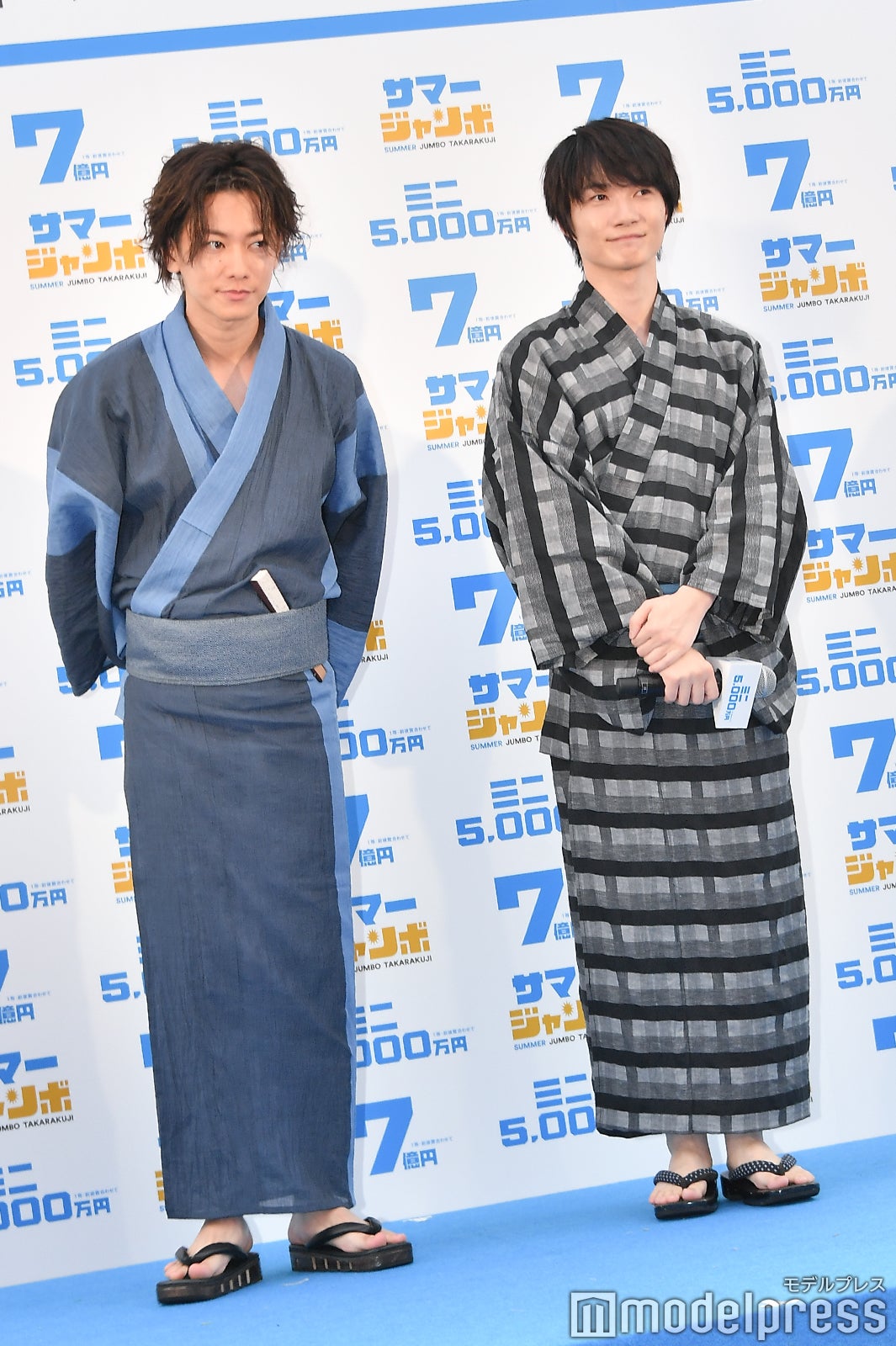 佐藤健、神木隆之介（C）モデルプレス