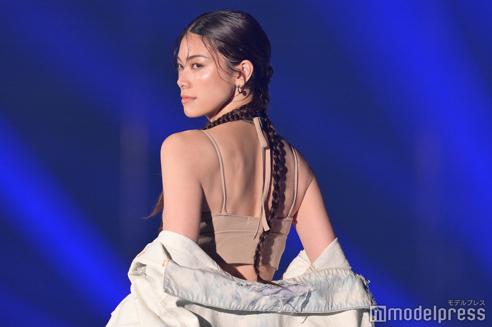 森星、シークレットで3年ぶり「TGC」出演 美谷間＆背中輝く＜TGC 2023 S／S＞