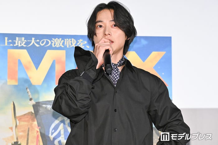 山崎賢人(C)モデルプレス
