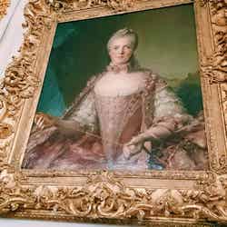 綺麗な女性の絵画/画像提供:所属事務所